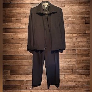 3/$15 Pursuits, Ltd. Black Zip Front Pantsuit
